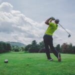 how does golf scoring work